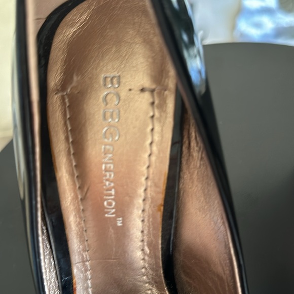 BCBG Black Leather Patent Pumps - Picture 3 of 5